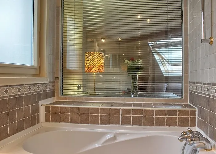 Pavillon Opera Bourse