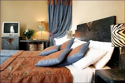 Pavillon Opera Bourse 3*