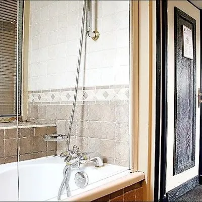 Pavillon Opera Bourse 3*