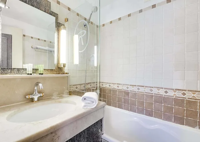 Pavillon Opera Bourse 3* Paris