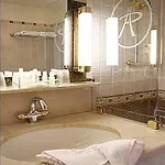 Pavillon Opera Bourse 3* باريس