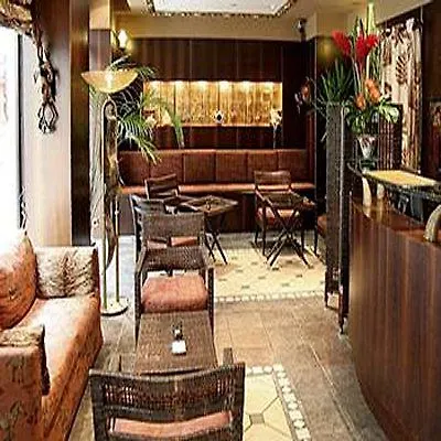 Pavillon Opera Bourse Hotel 3*