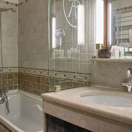 Pavillon Opera Bourse 巴黎