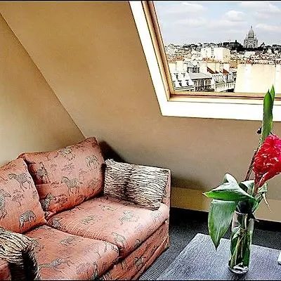 Pavillon Opera Bourse Hotel 3*