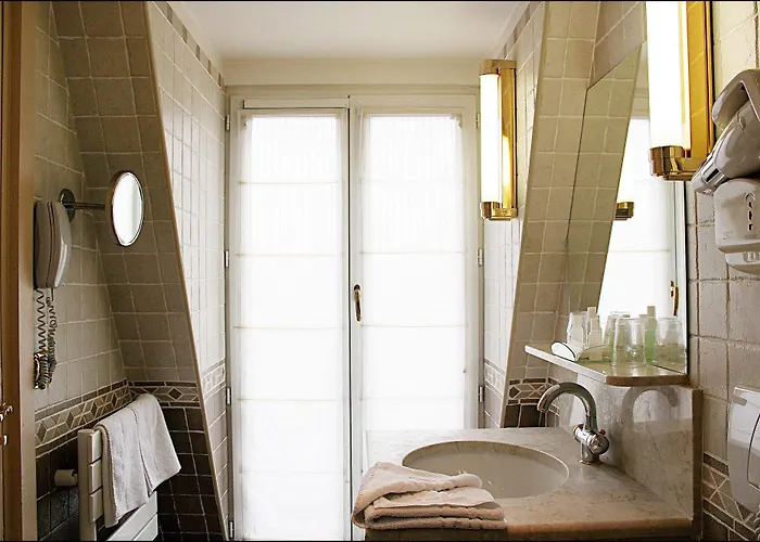 Pavillon Opera Bourse Отель 3*